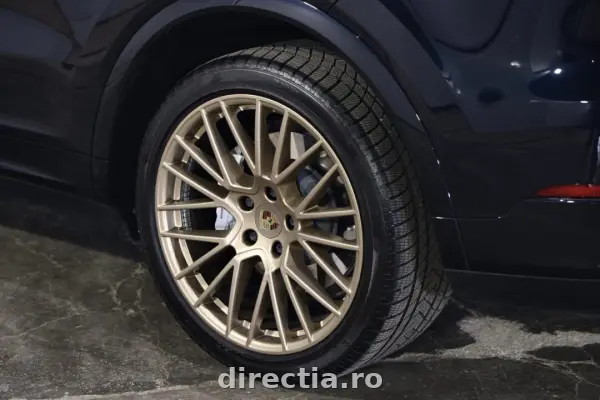 Poza anunț 32