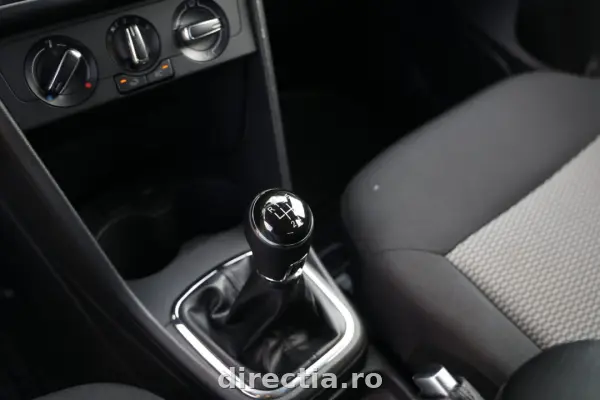 Poza anunț 23