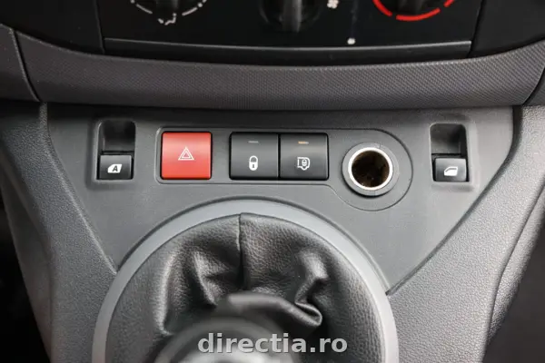 Poza anunț 19
