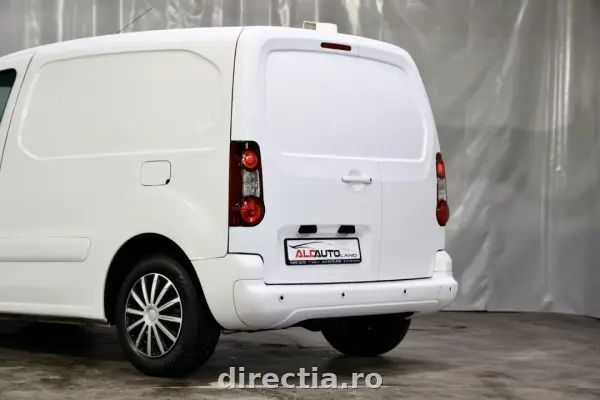 Poza anunț 28