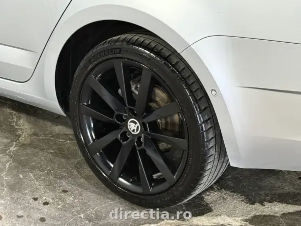 Poza anunț 31