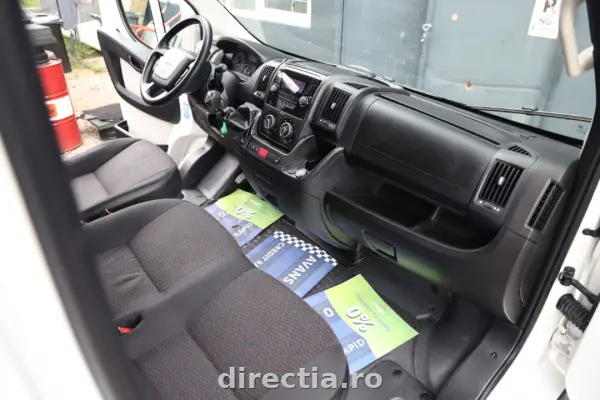 Poza anunț 11
