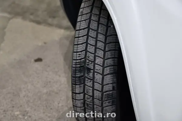 Poza anunț 33