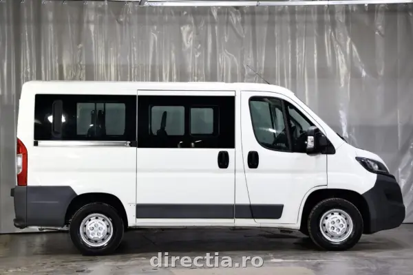 Poza anunț 38