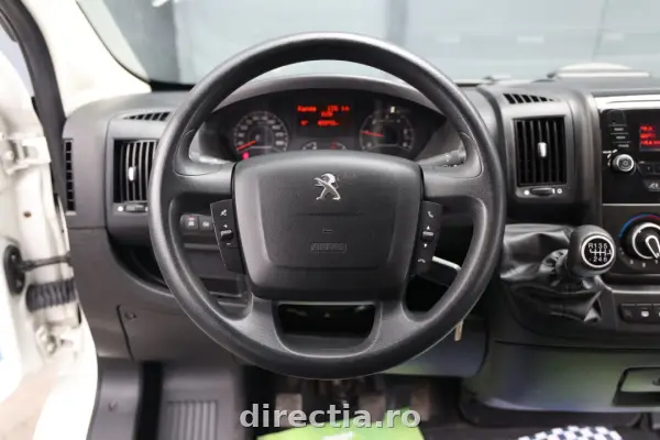 Poza anunț 24