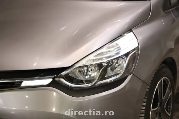 Poza anunț 32