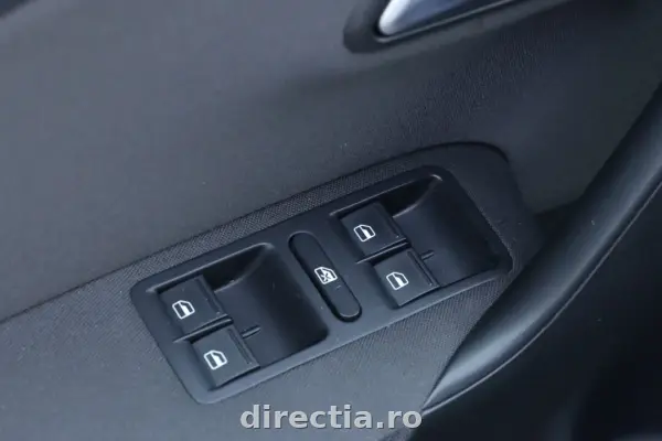 Poza anunț 18