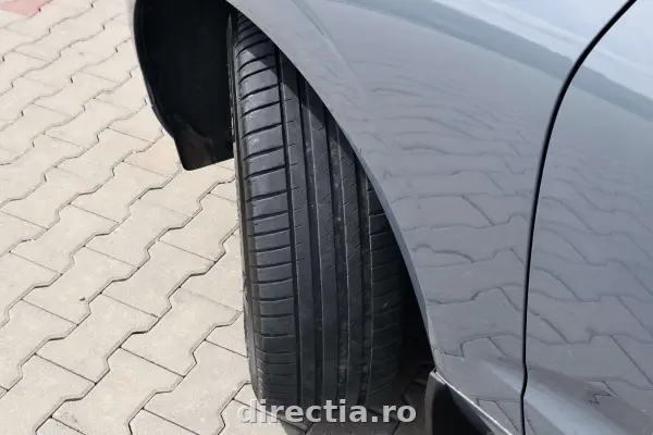 Poza anunț 33