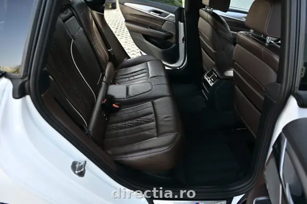 Poza anunț 25
