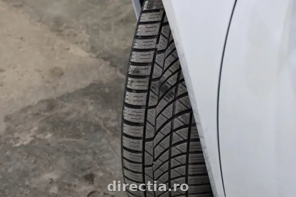 Poza anunț 33