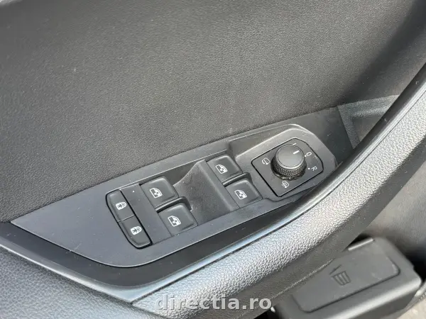 Poza anunț 30