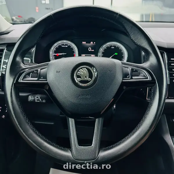 Poza anunț 38