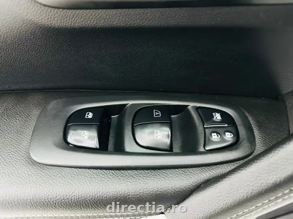 Poza anunț 12