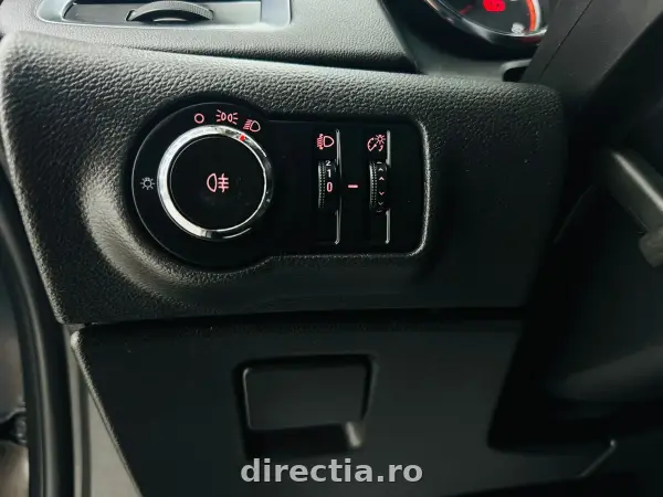 Poza anunț 12