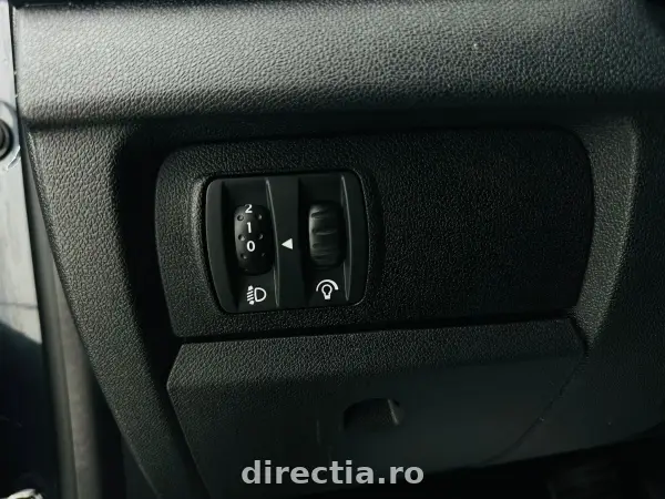 Poza anunț 12