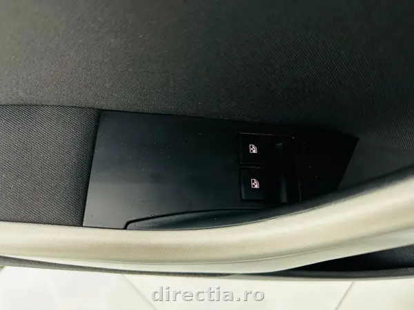 Poza anunț 11