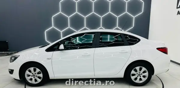 Poza anunț 33
