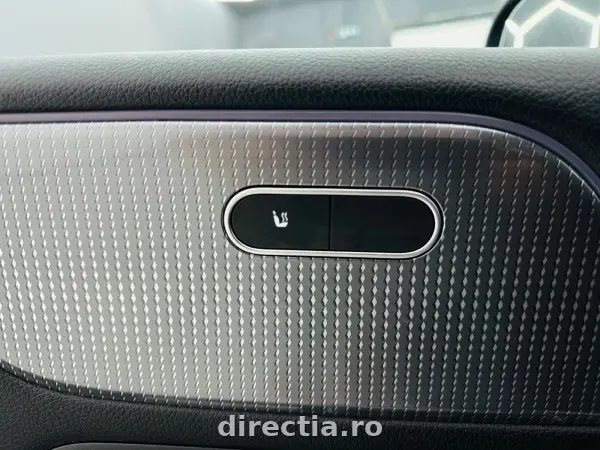 Poza anunț 12
