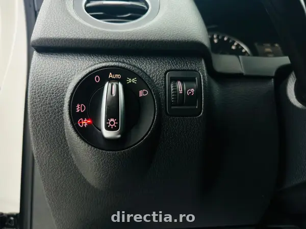 Poza anunț 12
