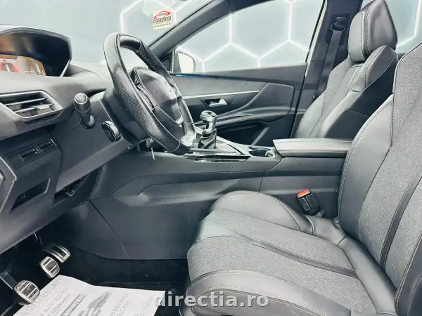 Poza anunț 12