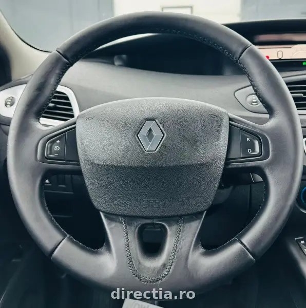 Poza anunț 25