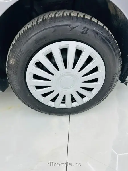 Poza anunț 9