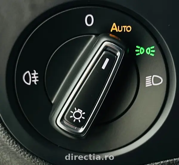 Poza anunț 12