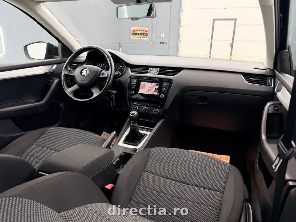 Poza anunț 18
