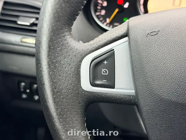 Poza anunț 25