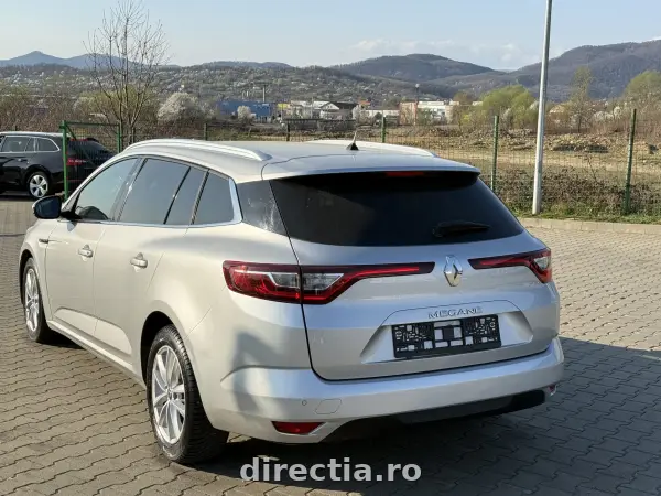 Poza anunț 14