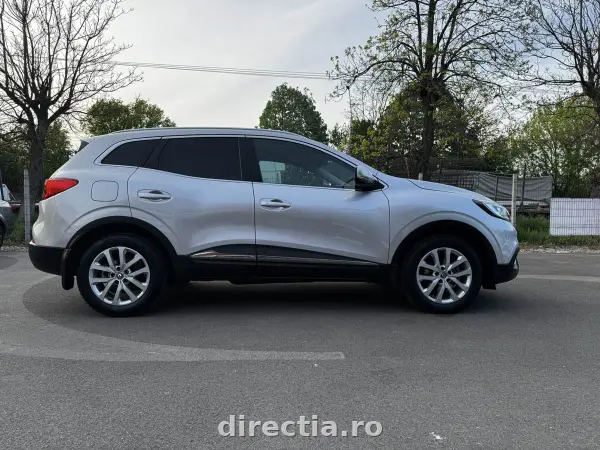 Poza anunț 12