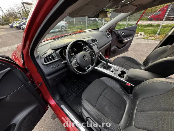 Poza anunț 19
