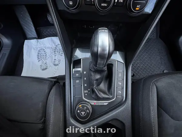 Poza anunț 12