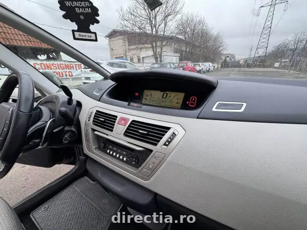 Poza anunț 24