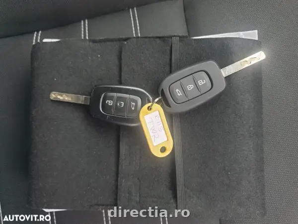 Poza anunț 36