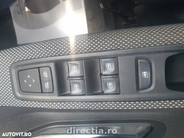 Poza anunț 28