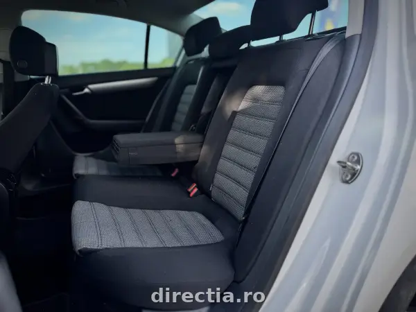 Poza anunț 24