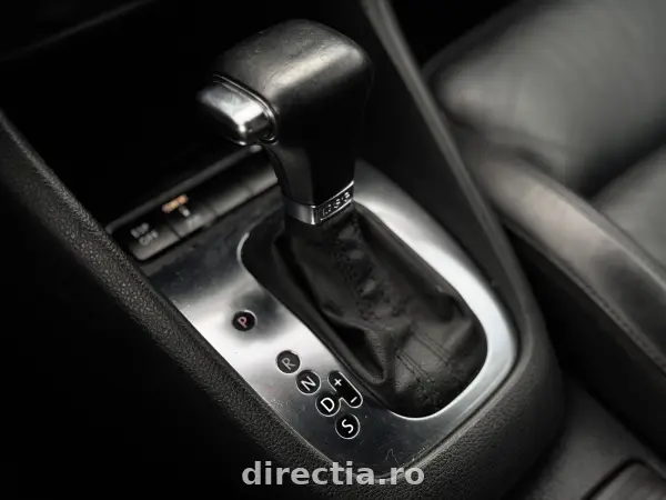 Poza anunț 12