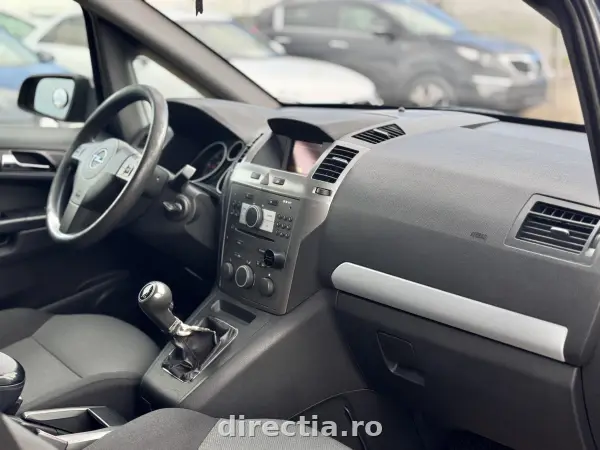 Poza anunț 18