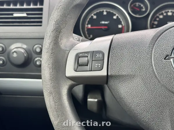 Poza anunț 12