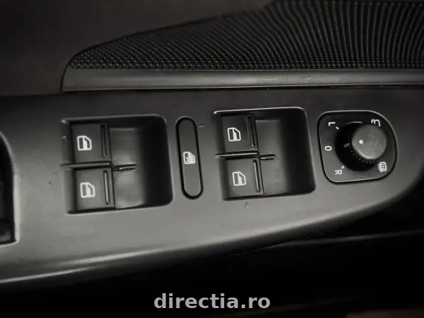 Poza anunț 18