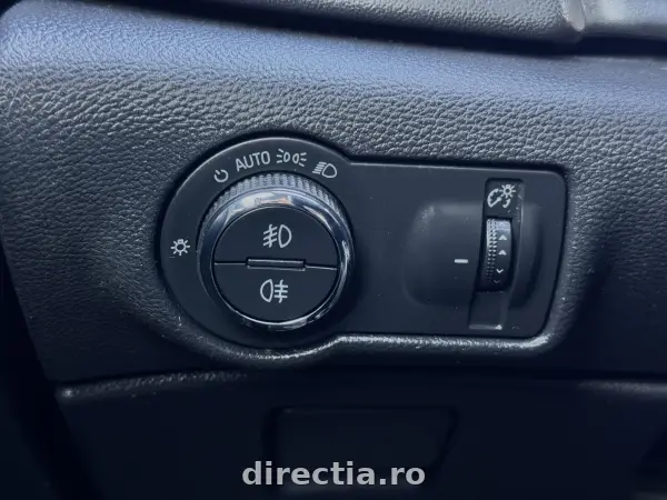 Poza anunț 17