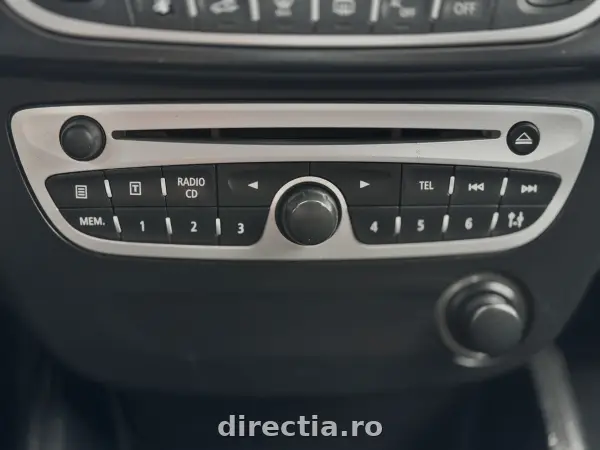 Poza anunț 12