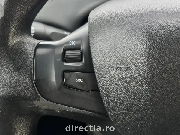 Poza anunț 12
