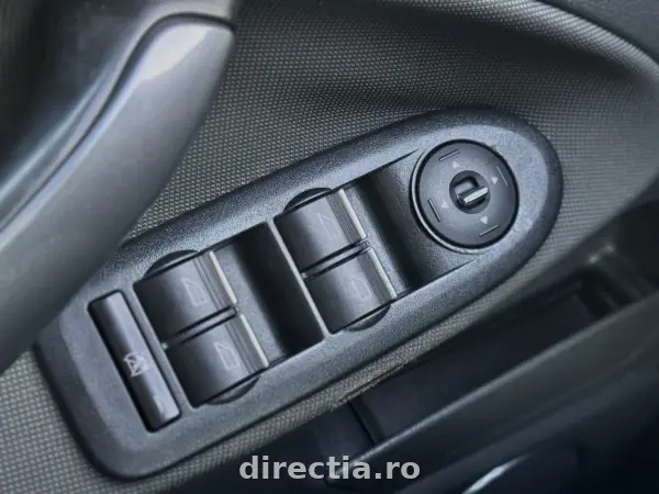 Poza anunț 19