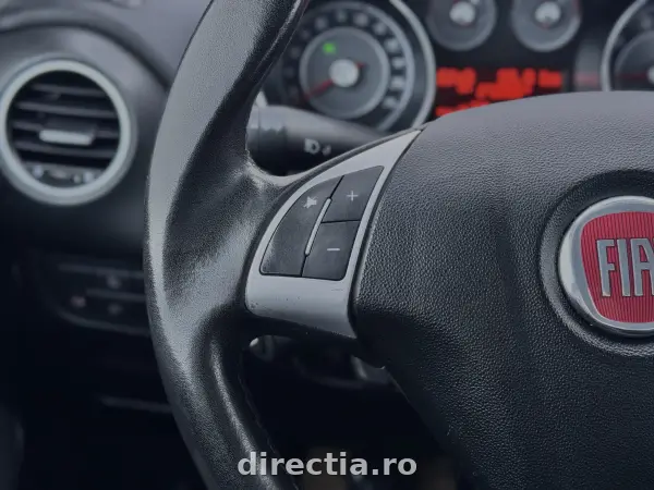 Poza anunț 12