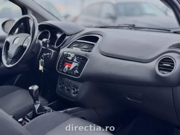 Poza anunț 18
