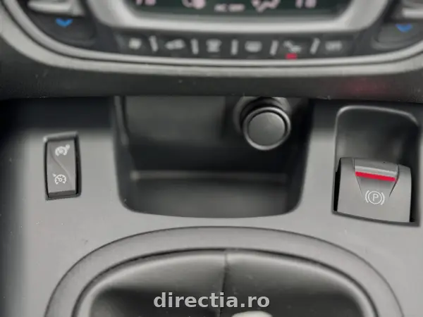 Poza anunț 12