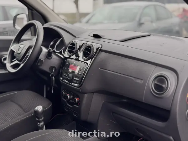 Poza anunț 19