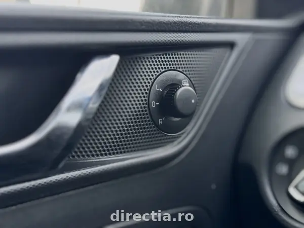 Poza anunț 16